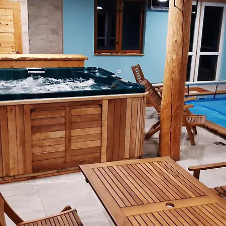 Σπίτι διακοπών Srubnemo